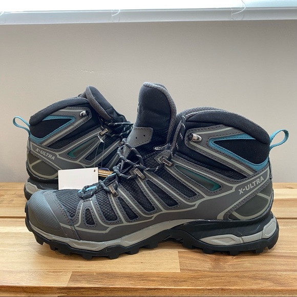 Salomon Women's X Ultra MID 2 W Spikes GTX Snow Boot - Picture 6 of 13